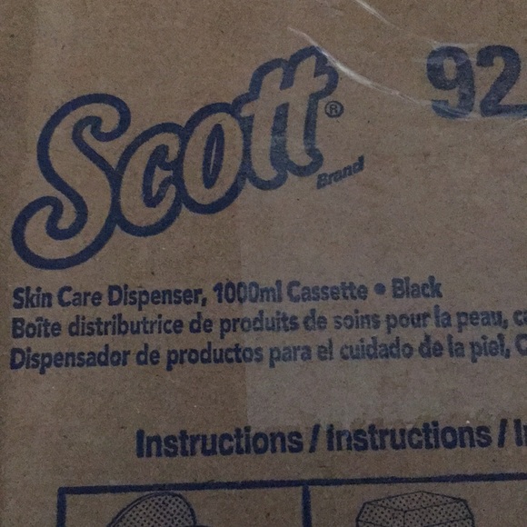 Kimberly Clark Scott Skin Care Dispenser Black - Picture 13 of 13